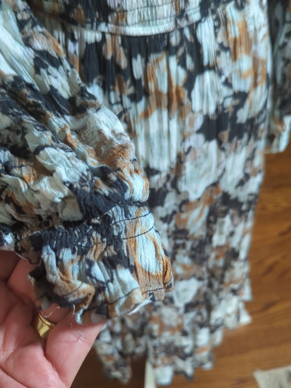 Smocked Square-Neck Midi Dress Black and Cream Floral Print Long Sleeves Sz S - Picture 8 of 12